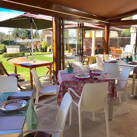 Pazo Do Rio 4* آكورونيا